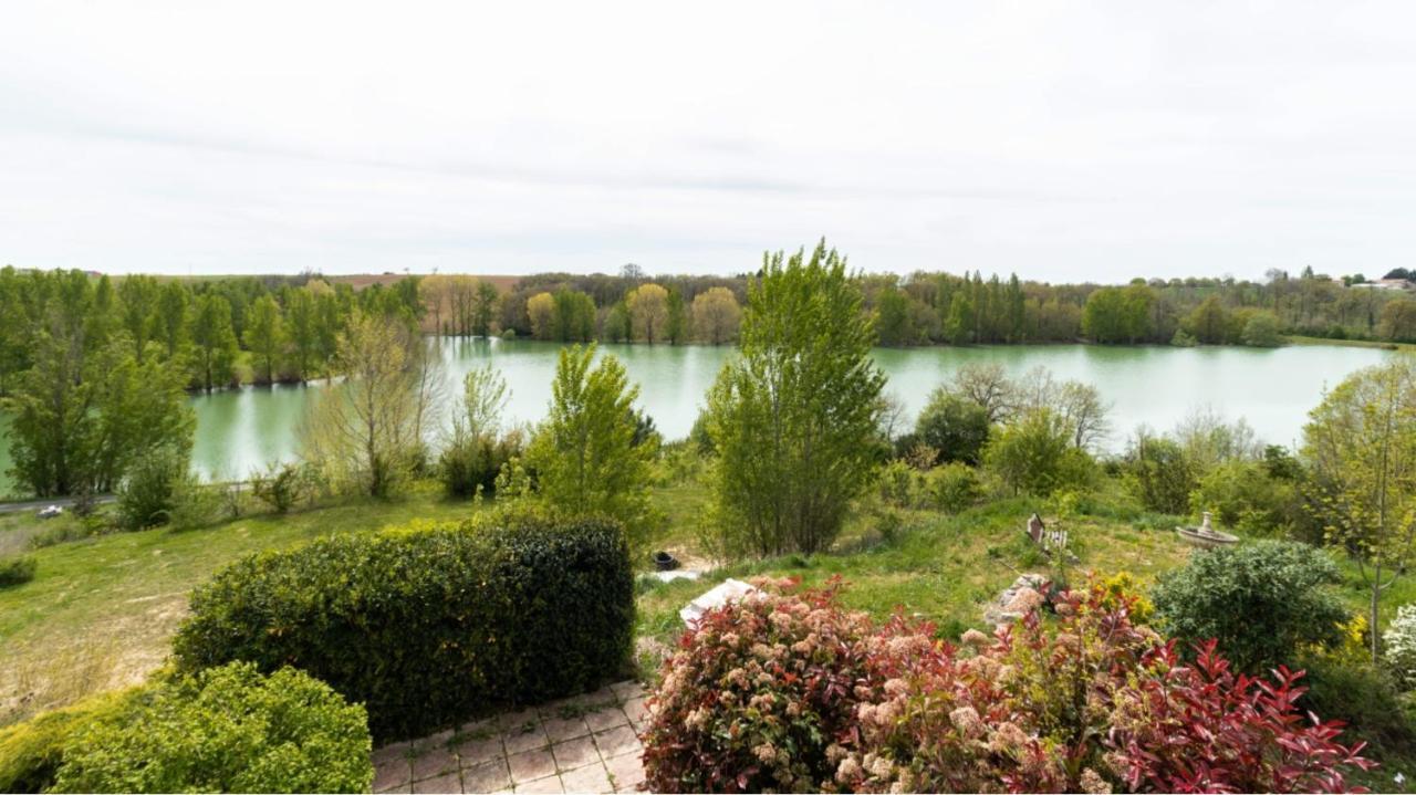 La Decouverte, Jacuzzi, Sauna, Et Terrasse Avec Vue Sur Lac A La Campagne Entre Toulouse Et Auch Βίλα Catonvielle Εξωτερικό φωτογραφία